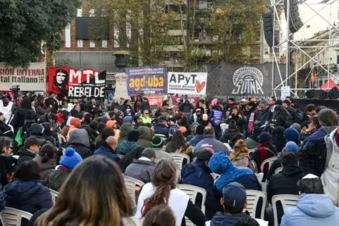 Argentina: un piano di lotta della Assemblea nazionale dei lavoratori per sconfiggere l’intero piano Milei – “Prensa Obrera” (italiano – Español)