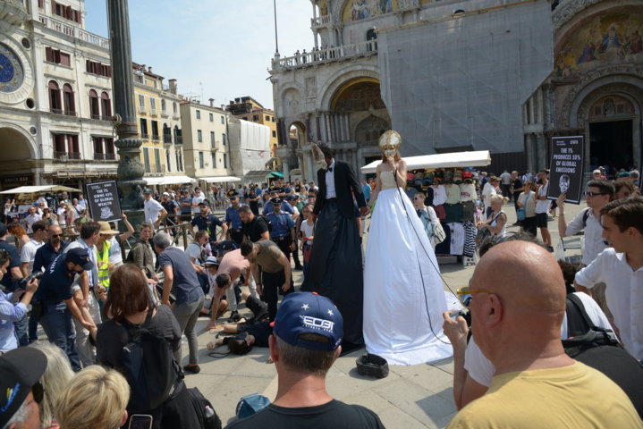 Venezia: denunce, daspo e fogli di via agli attivisti di Extinction Rebellion: a loro la nostra solidarietà