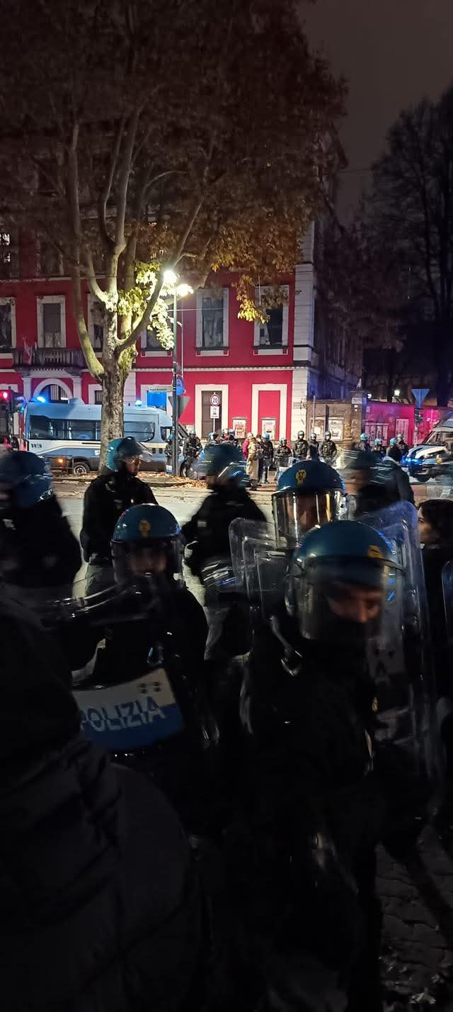 Solidarietà a compagni e compagne di Askatasuna sotto attacco! Chi tocca uno, tocca tutti/e! – SI Cobas Torino, TIR
