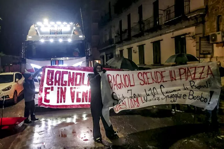 Bagnoli, la vela della discordia, e il blocco stradale di ieri – TIR